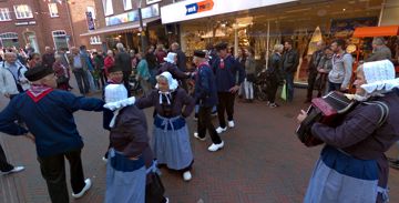 Die Folklorische Dansgroep 2